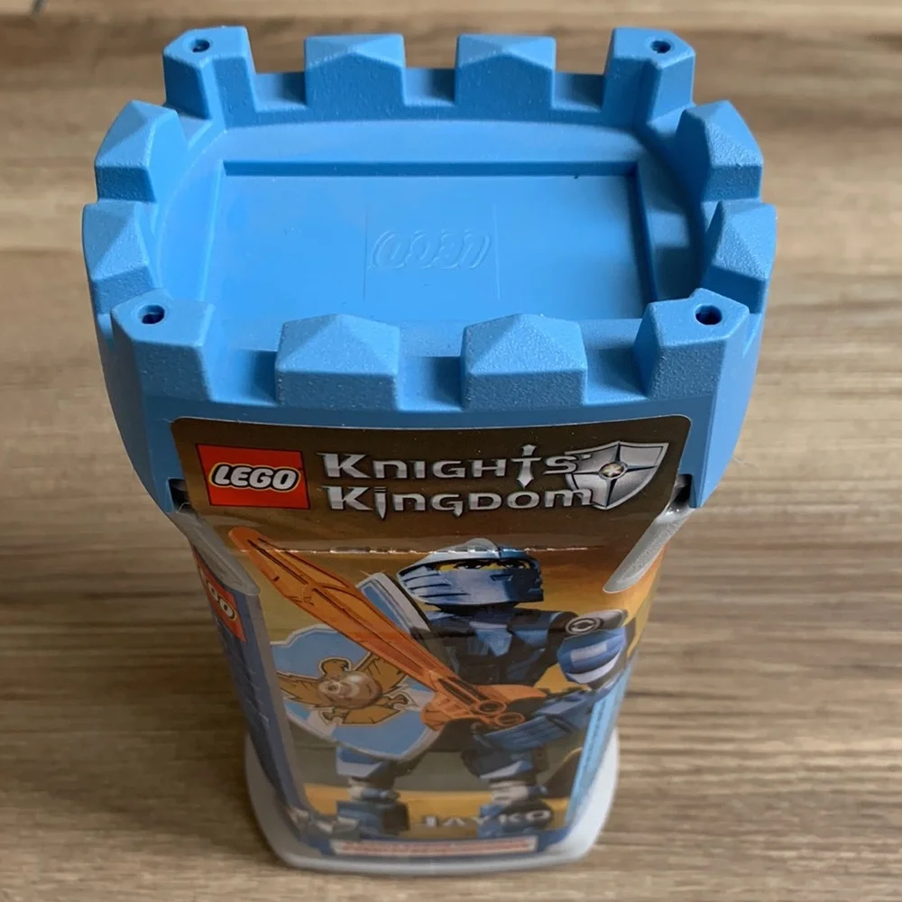 LEGO Knights Kingdom Jayko 8783 New Toy & 3 Game Cards Item 4242472 Collectible